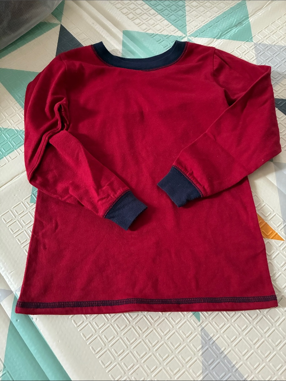 20/25$ 🧸 Kids Long-Sleeve Red Top with Navy Trim